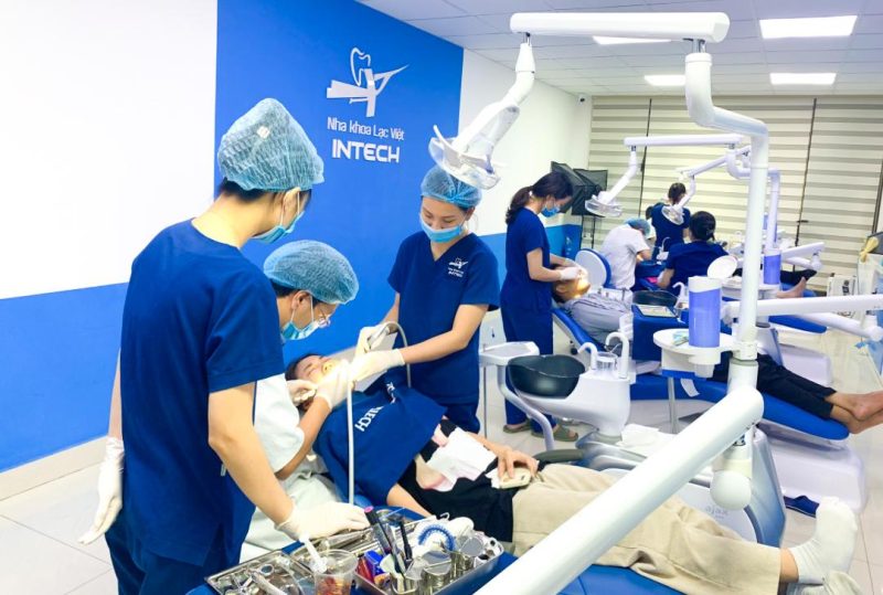 Nha khoa Lạc Việt