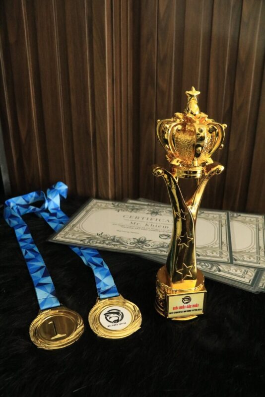 cac giai thuong mai hung tattoo