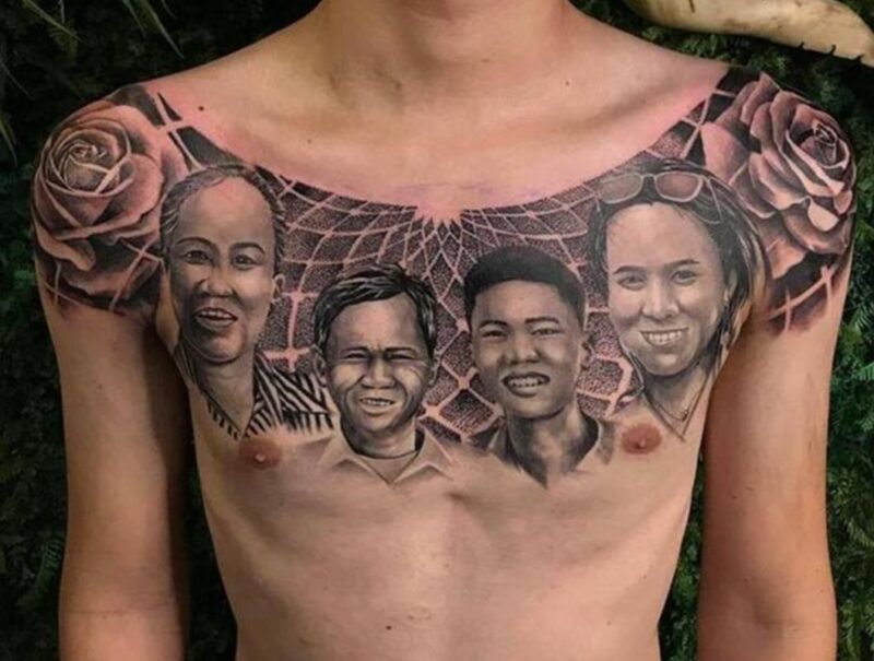 Hình xăm cha mẹ trên ngực thể hiện tình yêu thương
