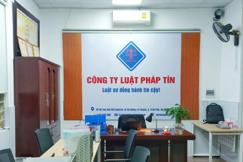 Công ty luật Pháp Tín