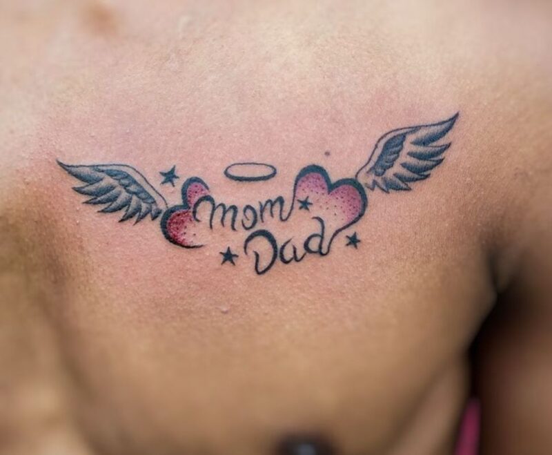 Xăm hình đơn giản về chữ cha mẹ ở ngực