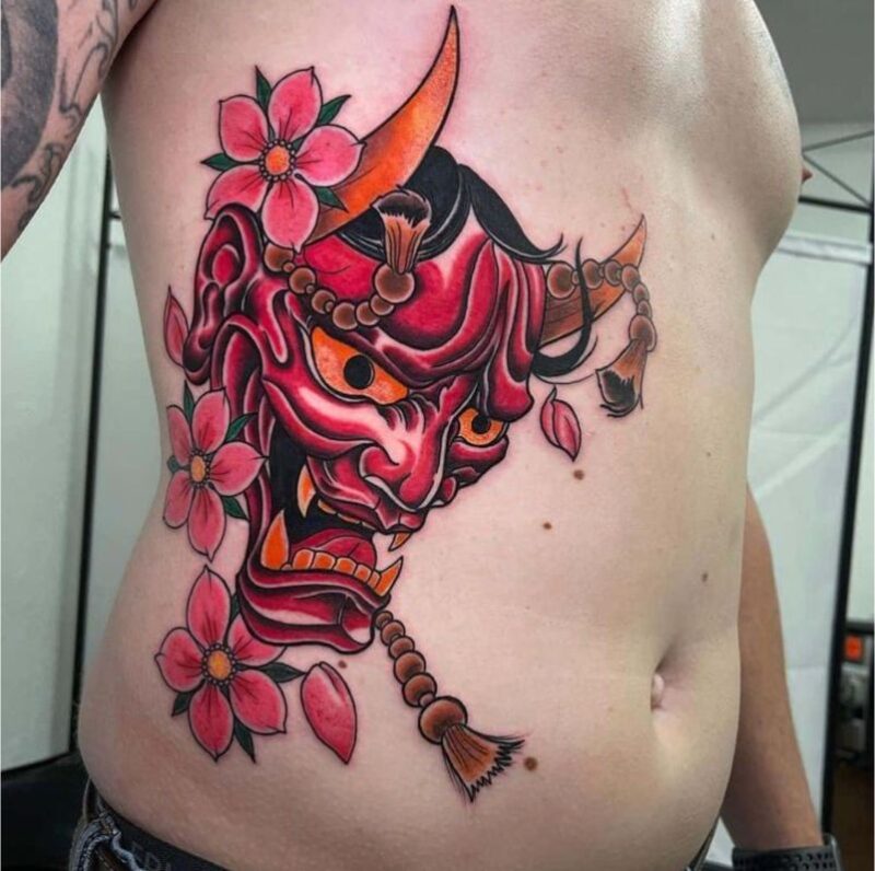 Hình xăm mặt quỷ phong cách Nhật Bản đẹp 