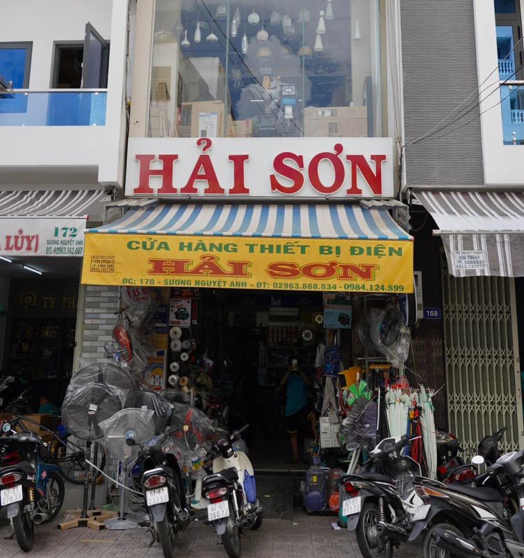 Cửa hàng thiết bị điện Hải Sơn