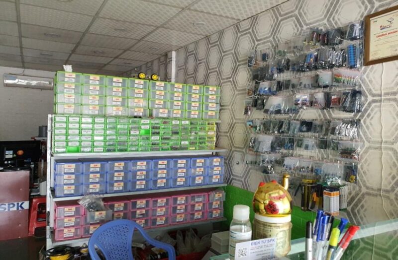Cửa hàng linh kiện điện tử SPK